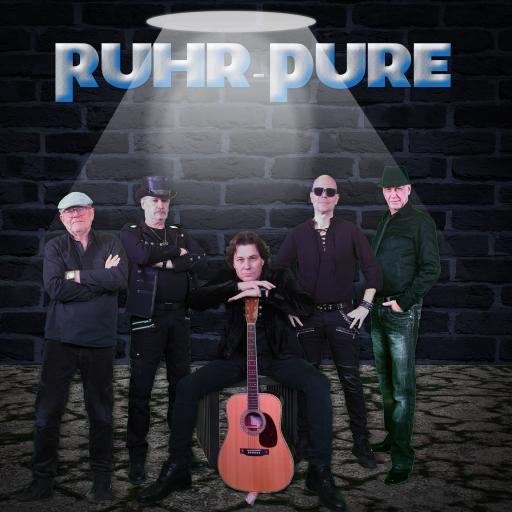 Bandbild-Steve-sitzt