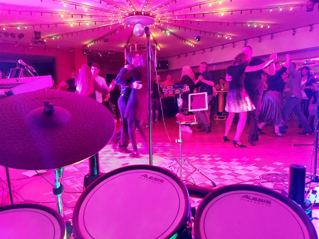 Tanzschule Dietzel rockt